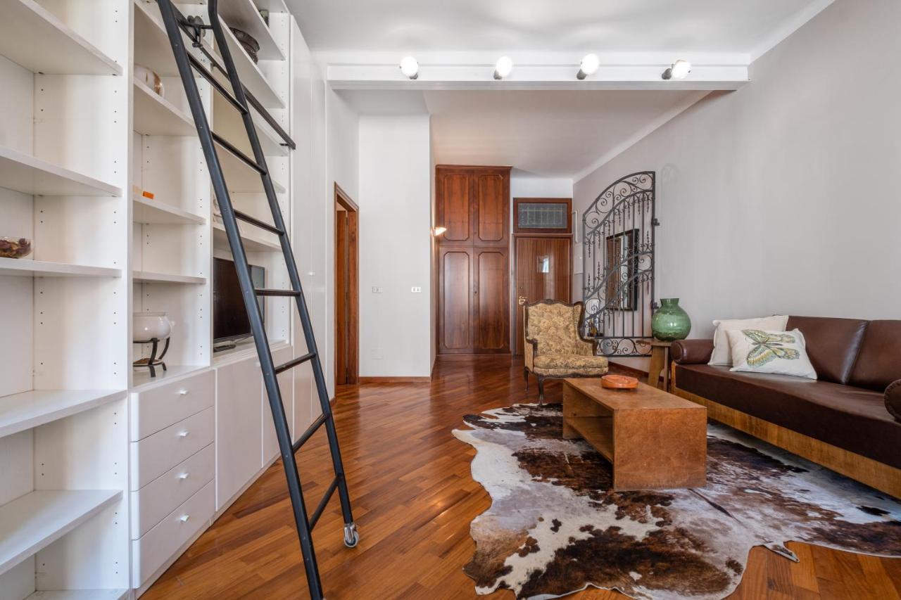 A Due Passi Dalla Pinacoteca Apartment Bologna Eksteriør billede