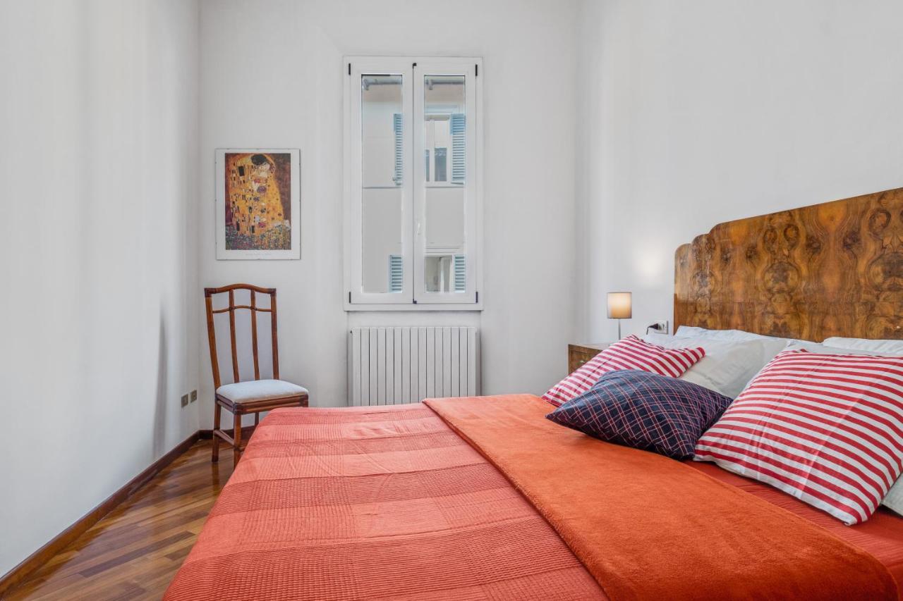 A Due Passi Dalla Pinacoteca Apartment Bologna Eksteriør billede