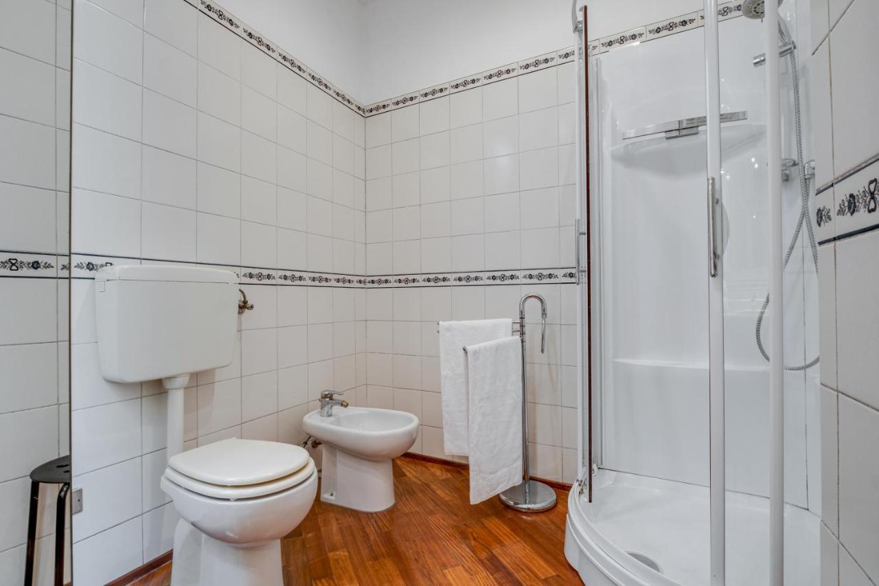 A Due Passi Dalla Pinacoteca Apartment Bologna Eksteriør billede